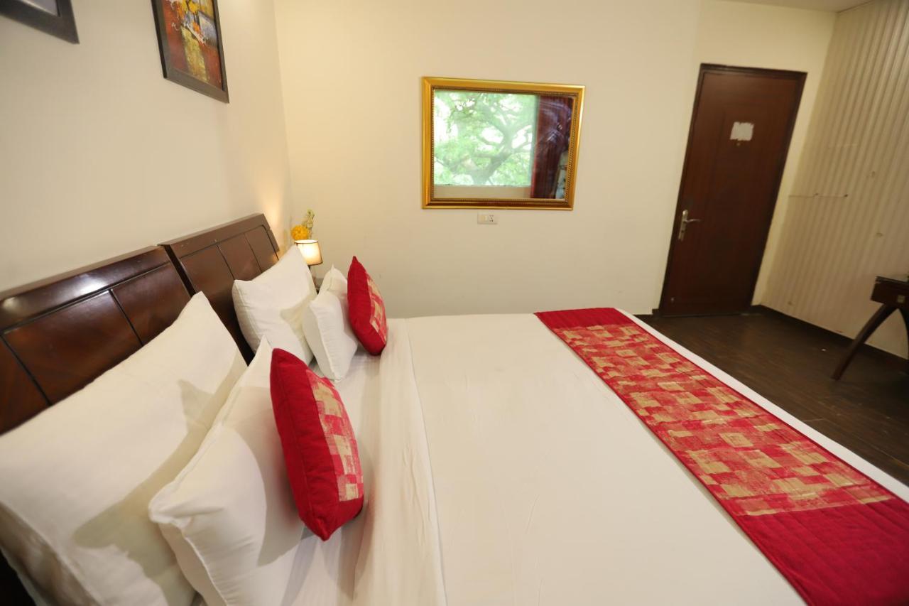 The Picasso Residency - Naraina New Delhi Hotel Exterior photo